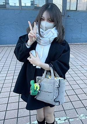 [素人ハメ撮り#035]超逸材な激カワ白ギャルみおちゃんロングブーツ履いたまま真昼間からホテルでハメ撮り最後はきっちり生中出し[レビュー特典あり]