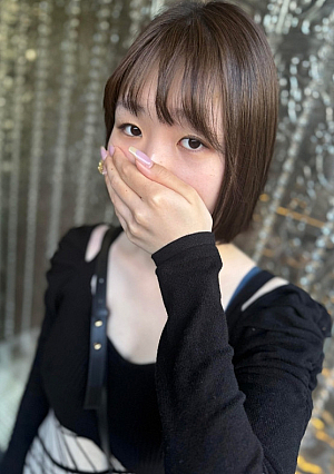 上京2年目のJD♥ 透明感あふれる美肌Fカップの美巨乳がぶるんぶるん揺らして乱れまくる♡♥控えめな表情が徐々に歪んでいく様子の享楽映像