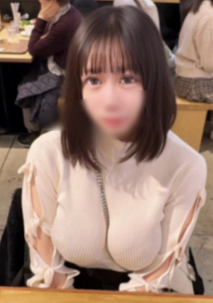 ※爆乳[初・無]「胸がｺﾝﾌﾟﾚｯｸｽで…破壊力抜群のⓘカップ社会人暴れるﾐﾙﾀﾝｸ乳を**まくり大量膣内射精