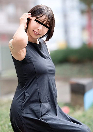 ごっくんする人妻たち147 ~泣きぼくろがエロい爆乳妻が精飲3連発~