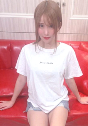 [神Body神スレンダー♡]ぷるぷるＦカップ美ボディの渋谷１０９ｱﾊﾟﾚﾙ店員神乳美ボディをカメラの前に見せつけイキまくる密会映像