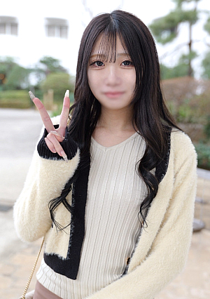  [初撮]※特典付　スレンダーボディのシャイすぎ美人JD　「高い買い物しちゃって…で撮影応募　黒巨根を締め付けマンコにねじ込み、膣奥に熱いザーメンを注ぎ込む