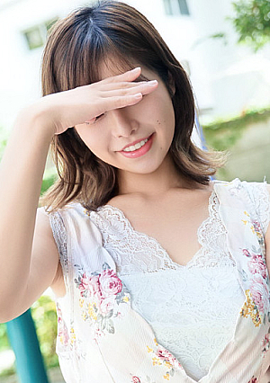 裸のスターになりたいGカップ爆乳の美女