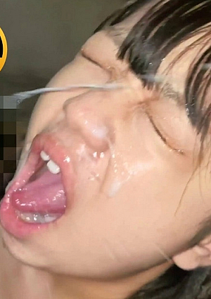 [顔射/2連発]「時速約120キロの大量高速射精を真正面からフルで2連発くらってごっくんまでする女子大生
