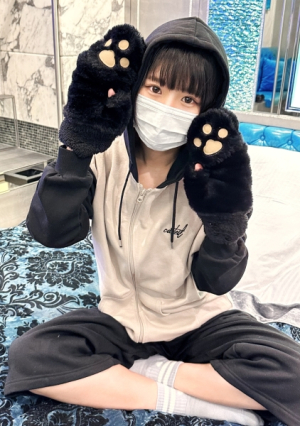 19歳の援交少女 剛毛おまこに秘密の中出し