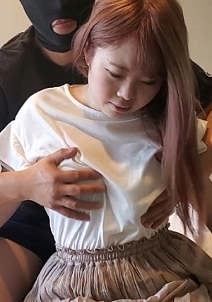 [無修正][顔出し]発育良好隠れ巨乳癒しのイ/モ/ウ/トのマショマロやわらかボディ