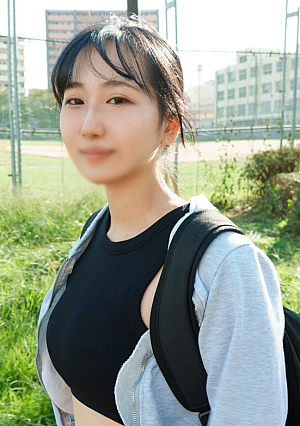  [初撮]感度も性格も抜群の陸上部ムスメ大会の前にランニングで鍛えた引き締まった美尻を巨根でリラックスさせる[そこ気持ちいい…]と喘ぎながら膣奥まで突かれ、ぴちょマンコ種付け