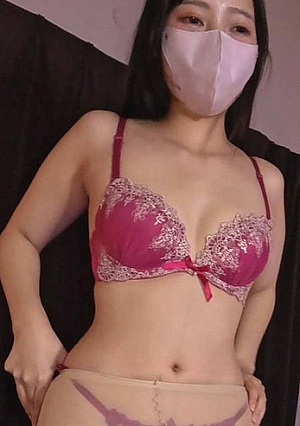 [4K超高画質][お尻好き必見]あまりにもデカ過ぎる爆美巨尻ブチュっとマン屁を鳴らしながら潮吹き生SEX