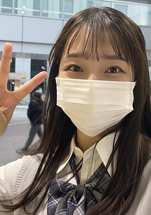  [初撮]この前卒業した18歳アイドル候補生ゆうかちゃん「これ、気持ちいいです神体質が初めての電マで何度も痙攣、イキまくり制服姿で腰を使ってヌルヌルパイパンマンコに中出し