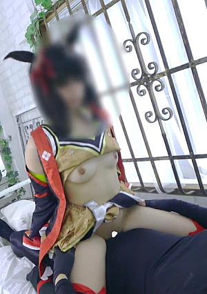 [無][秘密のウ〇ぴょいコスプレオフパコ]３Pウ〇ぴょいキサンブラック勝負服コス編仲良しレイヤーちゃん達と濃厚中出しエッチ[レビュー特典付き]