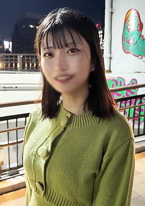 [初撮]Dカップキュート笑顔燦々な色白美乳ムスメ二次会後激しいピストンで色白ボディと合体初の巨根でイカせて膣奥に中出