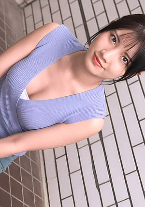 朝ゴミ出しする近所の遊び好きノーブラ奥さん 赤坂桃子