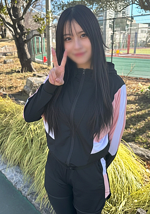  [初撮]※水泳部歴10年の運動系美女キャリアのためにデカチンでストレッチされ、何度も痙攣運動で鍛えた締め付けの超名器にたっぷり中出し