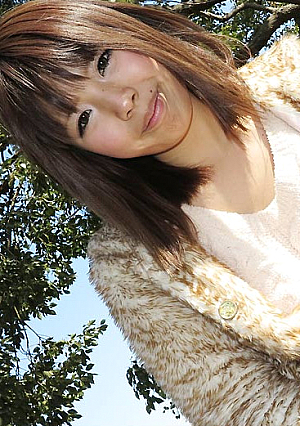 パイパン娘が面接に来たから体験撮影で即ハメ生中出し - まなみ