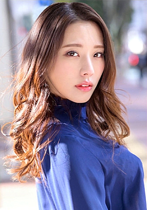 【TVで話題沸騰の美人家政婦さん】流*出映像旦那に内緒で若いモデルとプライベートセックス撮影し生中出し