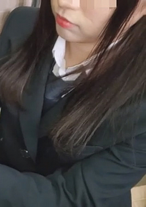 【個撮】県立軽音部②ぱつ売りの少女に後輩が公園フェラからカラオケでぶっかける(20分)