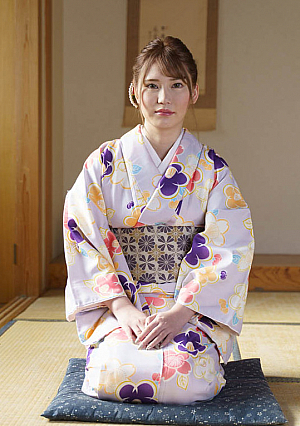 欲求不満な女将の生唾濃厚姫始め