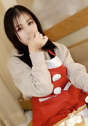 よく行くカフェの気になるあの子・お店で使うサンタ服で中出しイキまくり