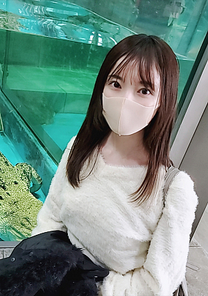 初撮影個数限定【無修正】美大に通う僕の元教え子と水族館デート・・・経験浅く震える21歳現役美大生の美白な身体に2回中出し（長編）