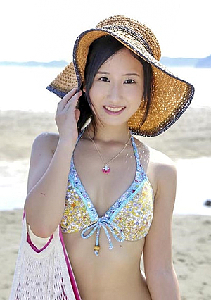 「カップル限定」マジックミラー号の中で、自慢の彼女を「寝取って」真正中出しマキ(20歳)大学生