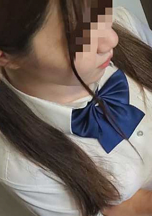 31まで【個撮】県立商業科③文学少女2人の大人に犯され火照った体でイキまくり中出し
