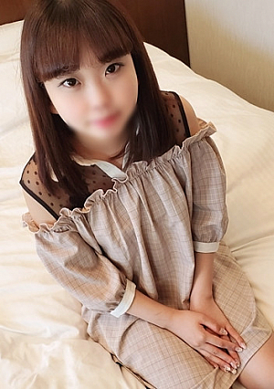 【後輩くん⑤】公園で拾ったロ*リっ娘とガチで生中デカチンポにしゃぶりつくエグいフェラ顔がイケてます(笑)