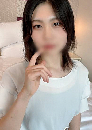 美人すぎる小学校の保健室の先生洗ってないチンポを即尺フェラごっくん＆汗だくイキまくりセックスで大量中出し＆カメラマンのチンポを触っておねだり、2連続セックスで大量顔射