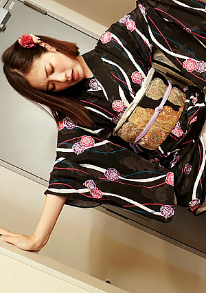 新城由衣さんをとことんヤリまくる