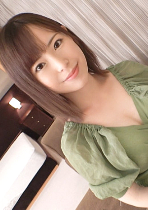 気持ちければなんでもいい清楚系に見えて性に奔放なミニマム美術館スタッフ重量感のあるHカップを揺らしてしっとりイキ 応募素人、初AV撮影 303