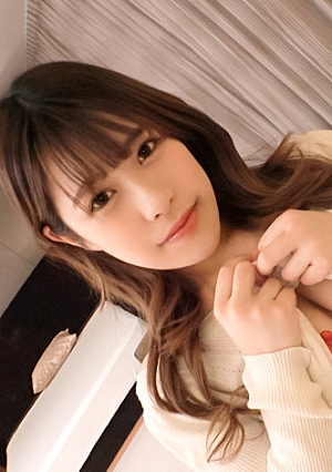 【初撮り】【おっとり系ギャル】【激ピストンに連続絶頂】笑顔が可愛らしいイマドキのギャルアパレル店員が登場『奥をガンガン突かれるのが好きです..』大好きなバックで膣奥まで激しく突かれ逝き果てる 応募素人、初AV撮影 271