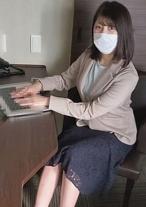 コールセンター勤務の高身長巨乳人妻を応援中は駄目と言われたのに締まりの良さに暴発中出しに呆然…※４/３まで