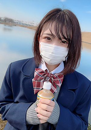 【初撮影・無修正】個数限定「初体験は15歳です・・」僕に絶対服従するクラスの優等生は実は悪い女子生徒だった・・・ロ*リィな声で快楽を淫らに感じる従順な身体に２回中出し（長編）