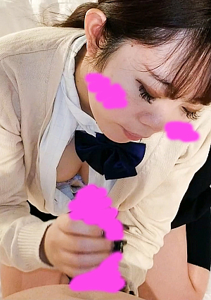 1本のおまけ動画あり ※再販※1500pt騒がれたら即終了【顔出し】【初物・流*出】【前編】本物・制服※即削除注意※捕まってしまう為、情報少なくてすいません