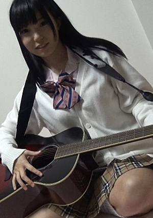 2000s 3 big female guitar singer YUI miwa and another one