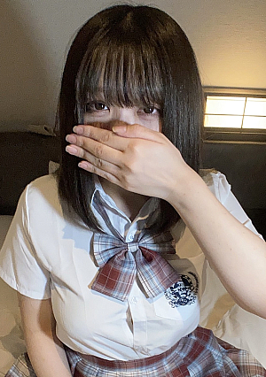 Riri-chan who enjoyed the boobs of a G-cup beautiful girl with a raccoon dog who came to Tokyo from the countryside of Kyushu and made a squid with a toy