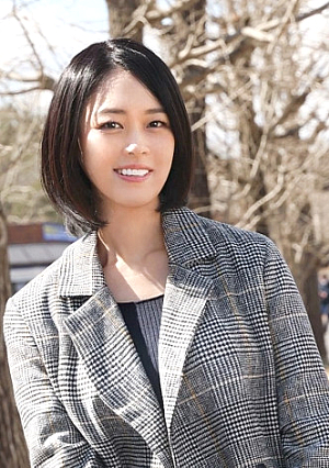 子*供を小学校に送り出してそのままここに来た超美形の奥様単身赴任中の旦那とのSEXレスは早3年とにかく 奥 が性感帯の欲求不満奥様のポルチオイキ必見 at 東京都立川市 立川駅