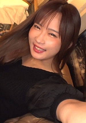 【個撮流出】女子力最強の美女なるちゃん_イチャラブシーン収録したVlogを無断配信