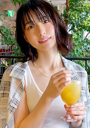 かりんちゃん(22) 素人ホイホイ・えろきゅん・素人・美少女・清楚・コスプレ・甘えん坊・シャイ・色白・顔射・ハメ撮り