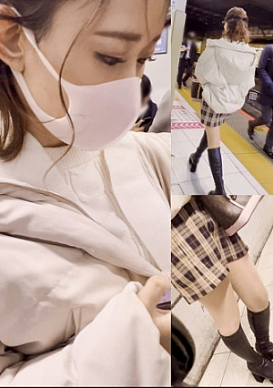 【スケベな尻を振り振り歩くミニスカ無防備美女Tちゃんを駅構内で発見】電車に乗ったので後について乗車スカート内をガッツリ盗撮電車を降りてからも後をつけて自宅を確認、盗み撮りカレシらしき男といやらしい事をしている後日侵入し、睡眠姦にて中出し及び顔射【パンチラ盗撮/日常盗撮/自宅侵入/睡眠姦】