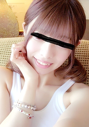 【自分用㊙動画勝手投稿】【パイパン膣キュン】＜めちゃカワ元読モL**iギャル＞白スク水がローションすけっすけ『ウズウズして我慢できなぃ』おまんこで極太ディルド咥え込み オナニーさせちゃいました