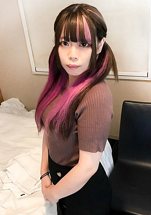 【完全顔出し】【ハメ撮り・中出し】「彼の夢を応援したい」という健気な彼女は、他人棒で彼の生活を支えています