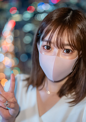 初顔出し個数限定【無修正】シネマ画風天真爛漫で美意識が高い美人で美尻の巨乳美容部員と仕事帰りに展望台デート・・・頼まれたら断れない性格につけこみ口内発射＆生中出し