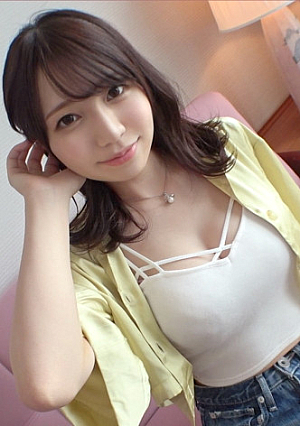 マジ軟派、初撮 1854 【スレンダー×G乳×美尻】めちゃシコBODYの現役女子大生ランチの約束をすっぽかされたところをインタビューと称してナンパ奔放な彼女はセフレを2～3人ローテで回しているらしいが…顔もカラダもエロさも完璧そりゃ男がほっとかないわ