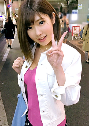 【セフレ10人】22歳【ヤリマン女子大生】ゆうなちゃん参上デパ地下のお惣菜屋さんでバイトをする彼女の応募理由は『女を磨きに…ま、男優さんとエッチしたくて』今時女子大生は【食う、寝る、ヤル】の毎日『舐めるの好きです』彼女の舐めるは【イラマチオ】かなり奥まで咥える有様【アナル舐め】もガンガンしまくるド変態男優の手マンに【止まらない大量潮吹き】挿入もイキまくり状態『気持ち良過ぎたぁ〜 いい勉強になったな〜』本業の勉強しようね〜w