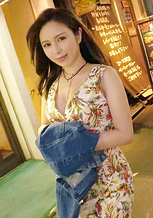 【謎の美女】年齢秘密【変態女】さやちゃん再び参上全てが謎のベールに包まれた彼女の応募理由は『今回は夢だった3Pをしたくて』知り得る情報は【イイ女】と【変態女】初体験の3Pに【ドキドキ大興奮】男2人に興奮しすぎてリミット越え【大量潮吹き】で興奮度MAX初体験の【Wフェラ】も美味しそうにむしゃぶりつく【串刺し3P】で連続イキ『あぁーもぅ止まらないょ…』リミット越えしマコは潮吹き止まらない【ナイアガラ状態】とにかくこの女のSEX目に焼き付けろ