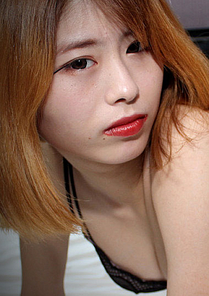 磯村 菜摘 20歳