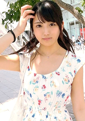 【アイドル級】22歳【強烈可愛い】しおりちゃん参上パチンコ店に勤める彼女の応募理由は『AVよく見てます前から興味がありまして…』AV見ながらオナニーするのが日課な【スケベ美少女】『ぱ、チンコぱ、チンコが好きなんです…』お前…何言ってんだw 可愛いから許しちゃうエッチが始まると…即座に大当り【確率変動突入】&【爆裂連チャンモード】敏感即イキ体質なアイドル級美少女『気持ち良さは等価交換ですょ』お前…w 『出玉｛精子｝はお口に下さい』上手過ぎる、いゃ、この娘エロ過ぎる今日は大当りですゎ〜w