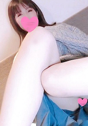 【本数限定60%OFF】完全顔出し美脚の美女に生中出しマル秘でお願いいたします