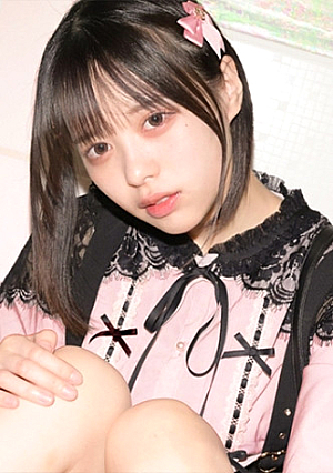 【恋愛依存症女】【自己犠牲型奴気質のドマゾペット】歌舞伎町の闇…トー横キッズの末路…惚れた相手には何されても喜ぶ地雷系メンヘラ女、イラマで喉奥ご奉仕、首めファックでイキ散らかす雑魚まこに無責任生中出し