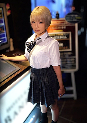 [Amateur] Parisian Blonde Uniform Gal